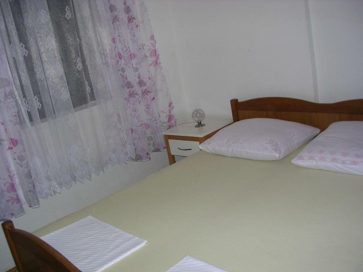 Apartment Perkovic Jadranka Kornić Exterior foto